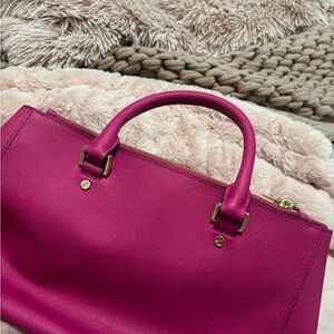 Pink Medium Michael Kors purse